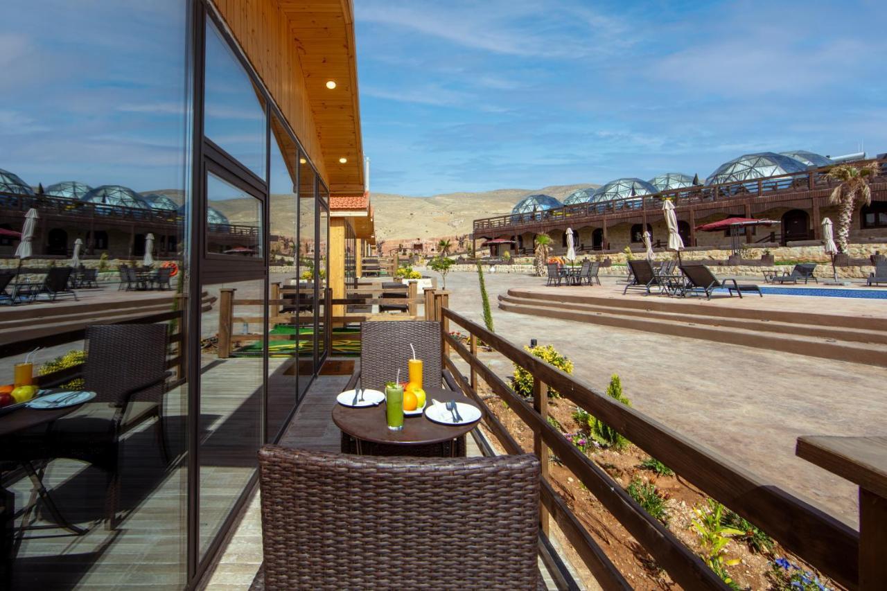 Petra Seasons Luxury Resort Al Hayy Екстер'єр фото