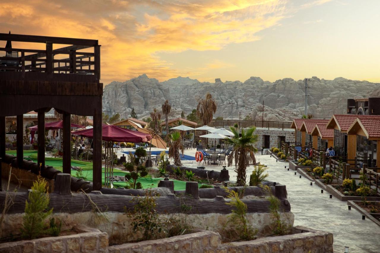 Petra Seasons Luxury Resort Al Hayy Екстер'єр фото