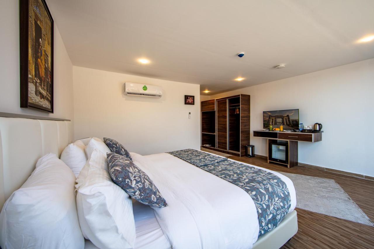 Petra Seasons Luxury Resort Al Hayy Екстер'єр фото