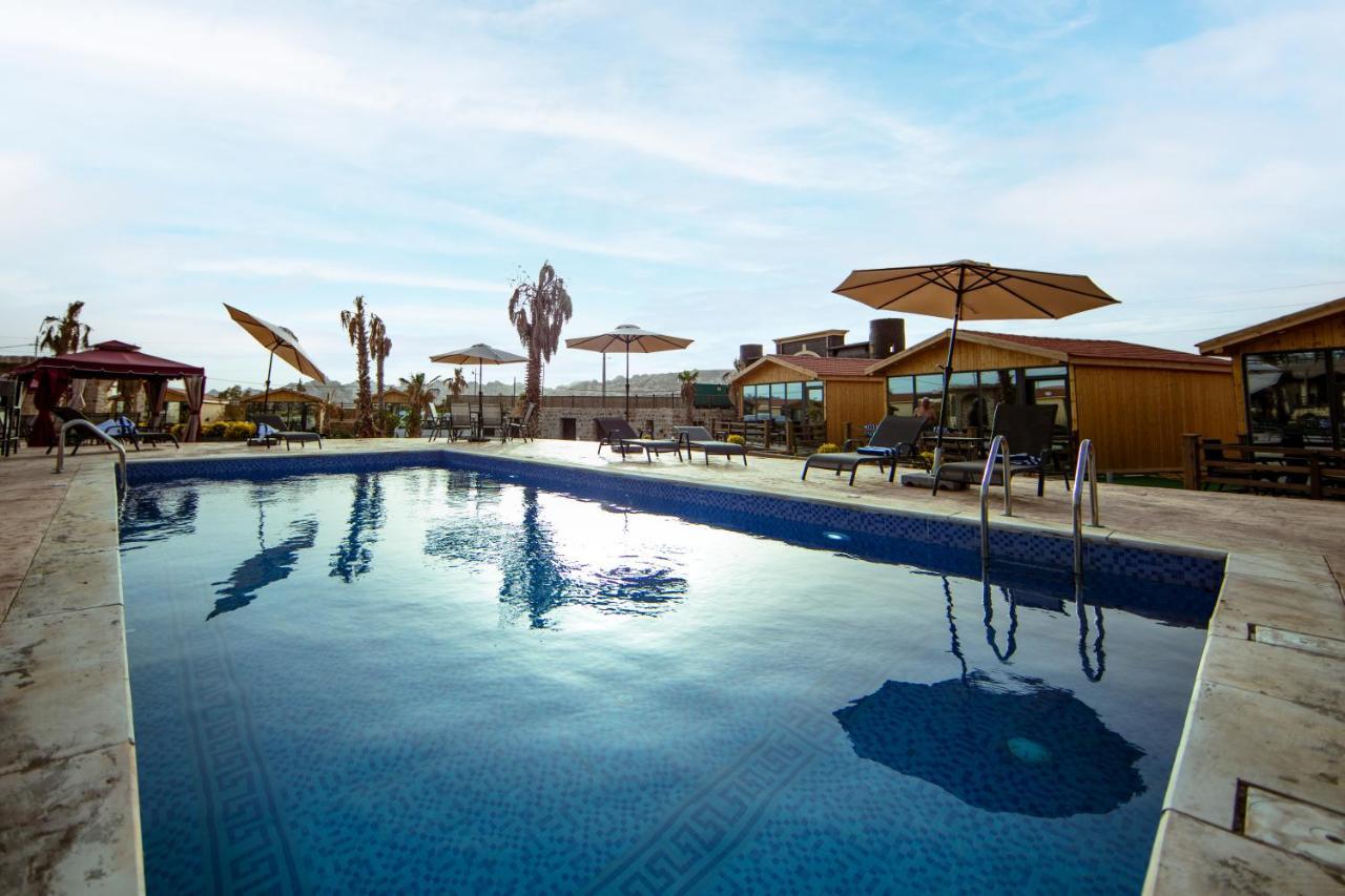 Petra Seasons Luxury Resort Al Hayy Екстер'єр фото