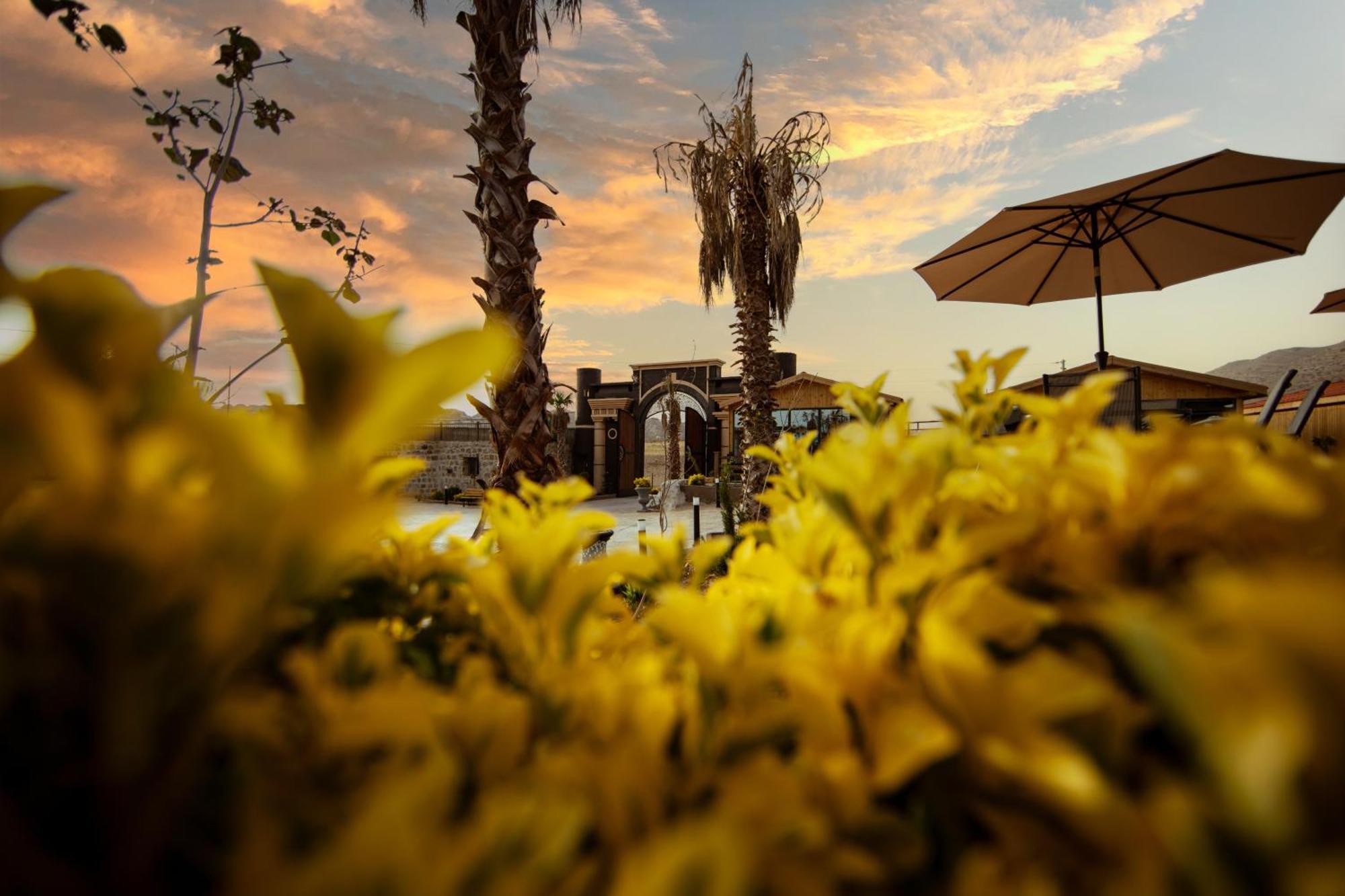 Petra Seasons Luxury Resort Al Hayy Екстер'єр фото