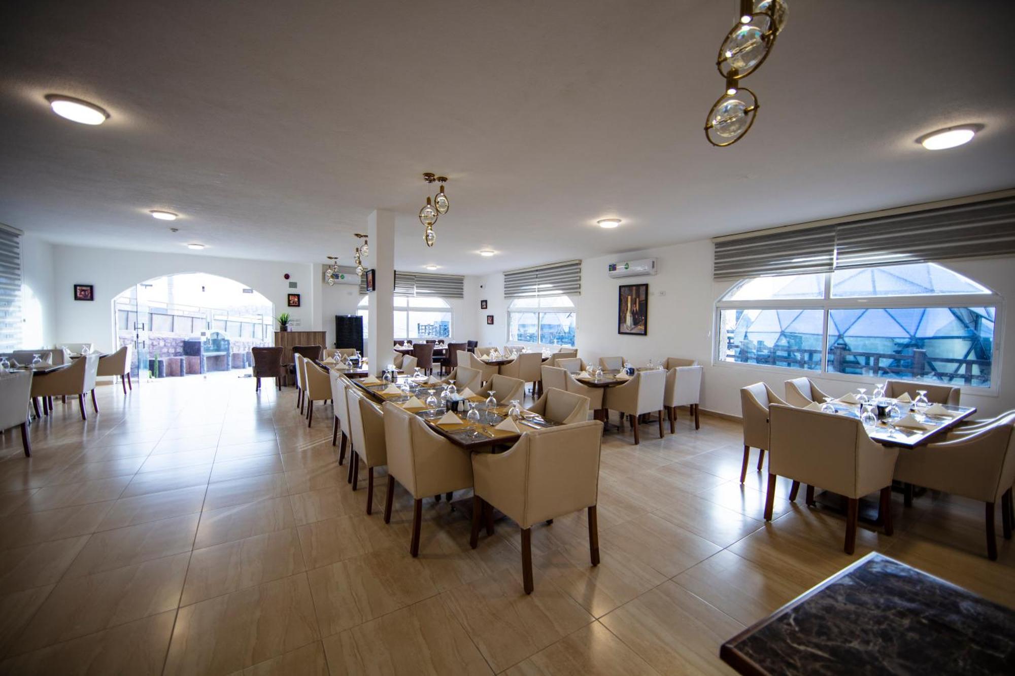 Petra Seasons Luxury Resort Al Hayy Екстер'єр фото